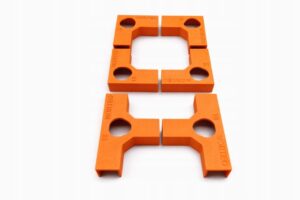 ZESTAW UCHWYTÓW STOLARSKICH DO KORPUSÓW TRZECIA RĘKA 4xL 2xT 45° 90° 18 MM